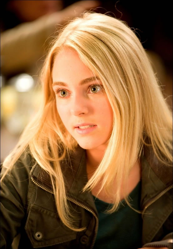 Happy Birthday AnnaSophia Robb