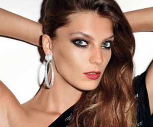 Daria Werbowy Bio