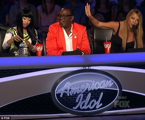 Nicki Minaj taunts Mariah Carey
