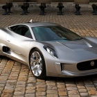  The Jaguar C-X75 touches 100 Miles an hour in less than 6 Seconds