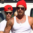  Justin Bieber Jets Home to be With Dad During Surgery