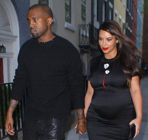 Kim Kardashian with Kanye West go for dinner in New York