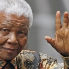  Nelson Mandela Dead Ex-South African President Dies at 95