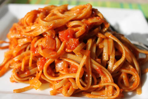 Spaghetti tomato