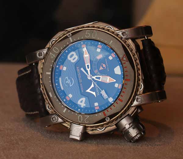 Visconti Abyssus dive watch