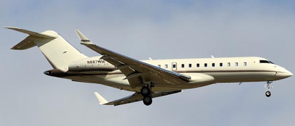 Bill_Gates_Bombardier_BD-700_Global_Express