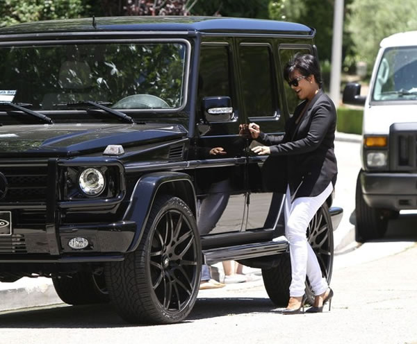 Kris_Jenners_Mercedes-Benz_G_Wagon