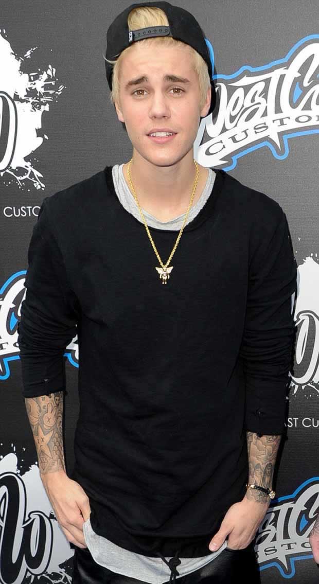 Justin_Bieber_new_look_and_dyed_hair_2