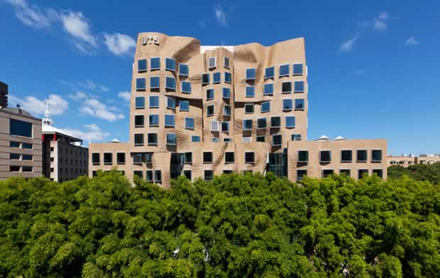 Sydney_Business_School_by_architect_Frank_Gehry_
