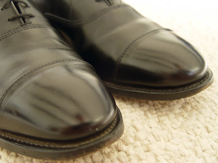 Clean those leather shoes with Olive oil