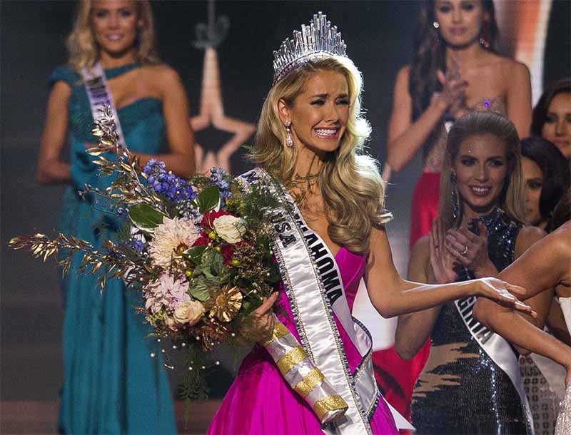 Miss Oklahoma Wins 