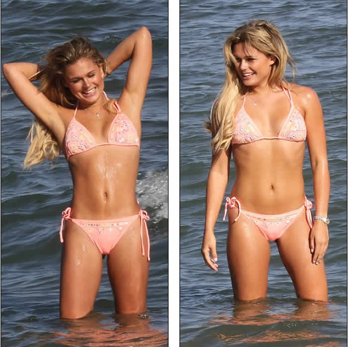 Alex Weaver hot bikini bodies