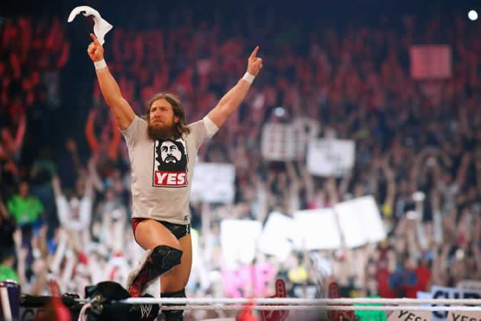 5 Former Stars WWE Should Bring Back For The Brand Split