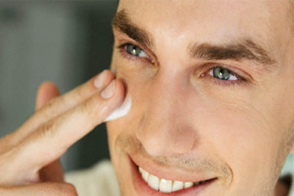  The Ultimate Guide to Concealer for Men