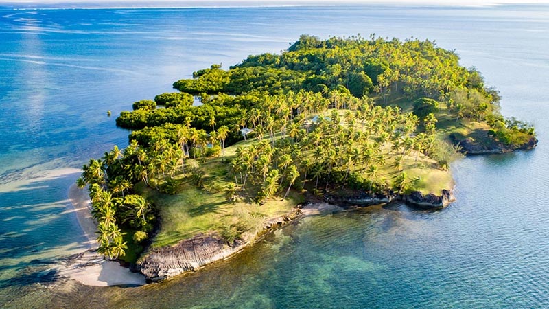  Looking for Your Own Private Island? This Pristine 32-Acre Fiji Oasis Is up for Auction
