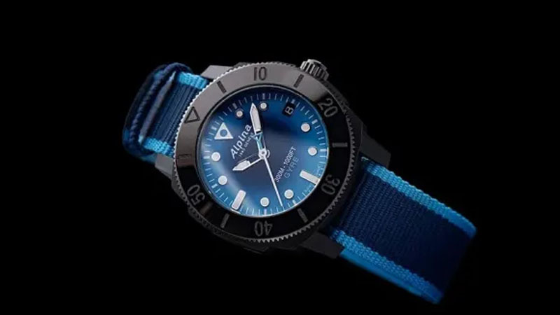  THIS ECO-CONSCIOUS DIVE WATCH IS MADE FROM RECYCLED FISHING NETS
