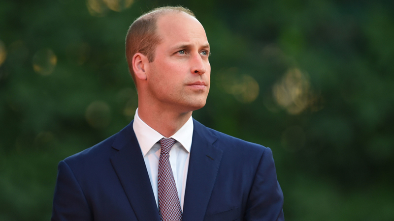  Prince William Was “Furious” Over Firing Of Queen’s Private Secretary during Royal Power Struggle