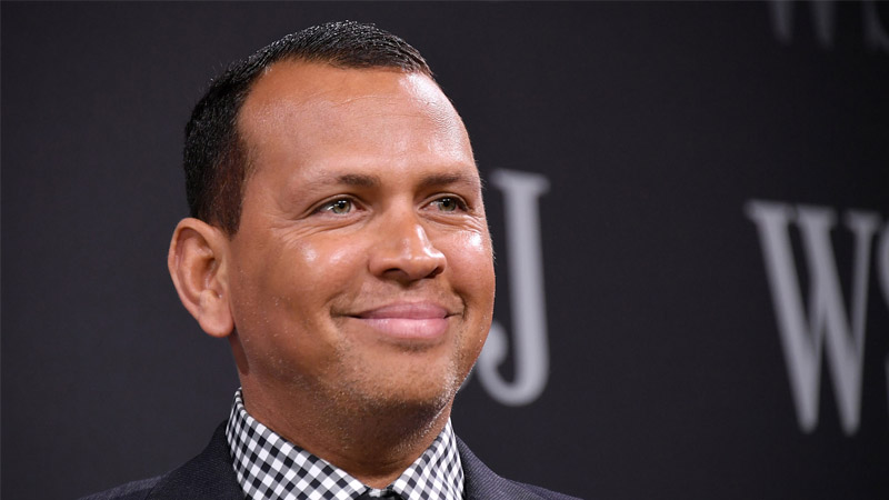  Alex Rodriguez praised by fans following the latest announcement