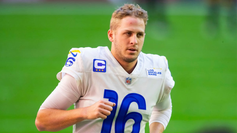 Lions GM Sends Clear Message About Jared Goff