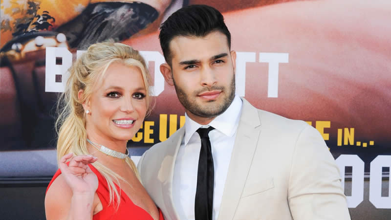  Britney Spears, Sam Asghari Got Engaged