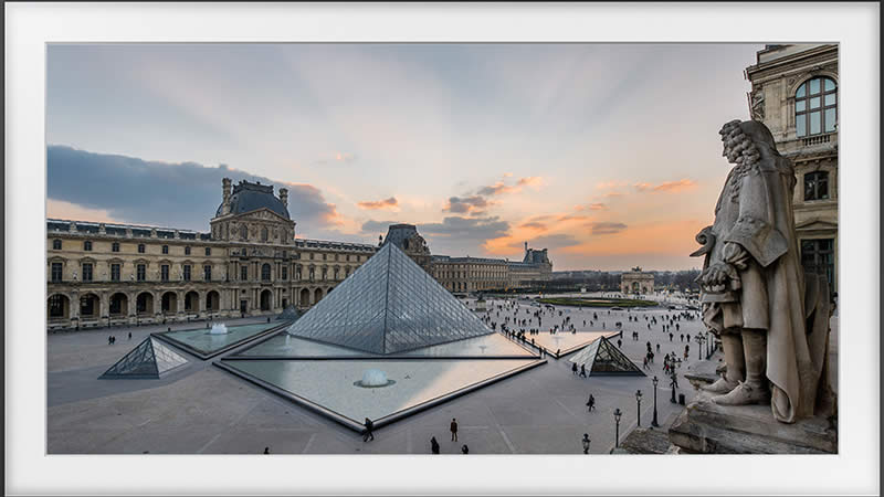  Samsung Partners with Louvre Museum for Enabling “The Frame” Owners to View Artworks