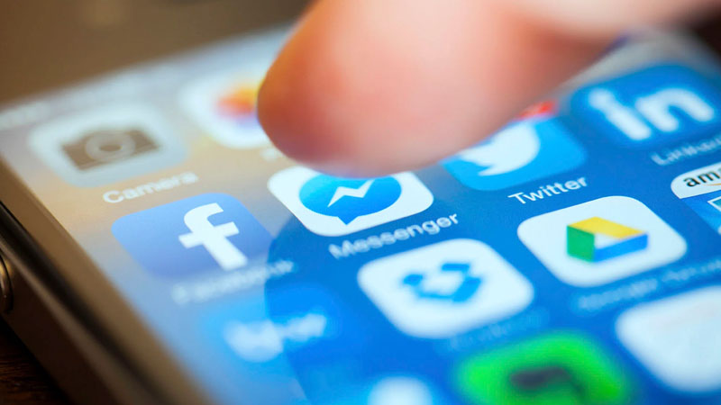  Instagram, Facebook, And Messenger May Not Get Default Chat Encryption Until 2023