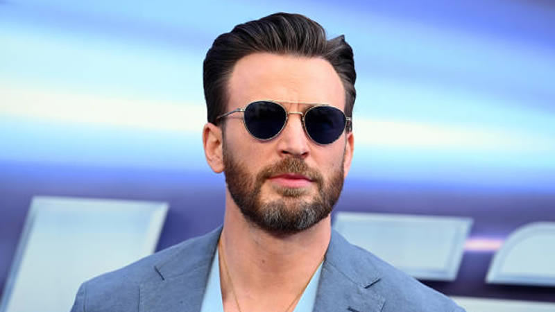  Chris Evans Reacts To ‘Lightyear’ Ban In 14 Countries: “The real truth is those people are idiots”