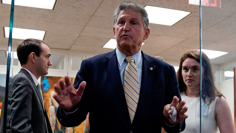  Sen. Joe Manchin claims that the commission in charge of merging veterans facilities to be dissolved