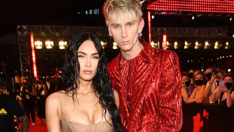  Megan Fox and Machine Gun Kelly ‘desire to continue’ relationship amid difficulties