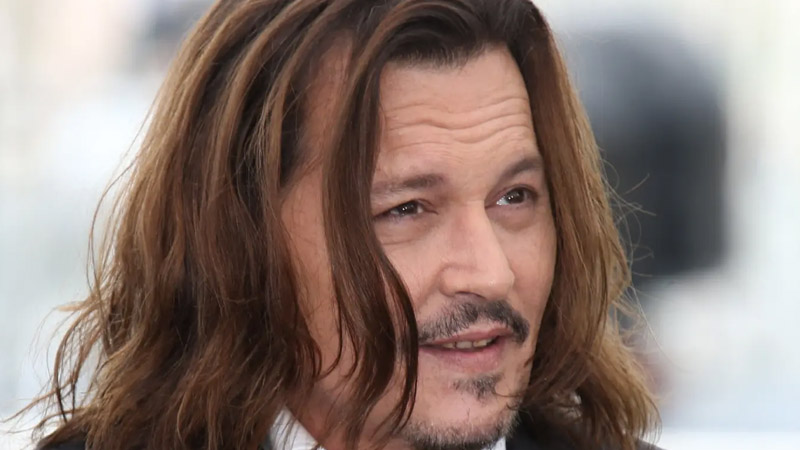  Johnny Depp Transforms for Cannes Film Festival Red Carpet Appearance