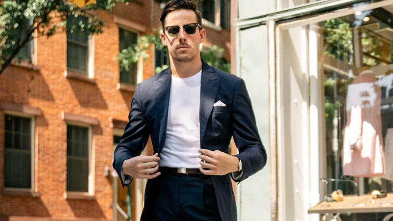  Dapper and Relaxed: Achieving the Perfect Balance with a Suit and T-Shirt