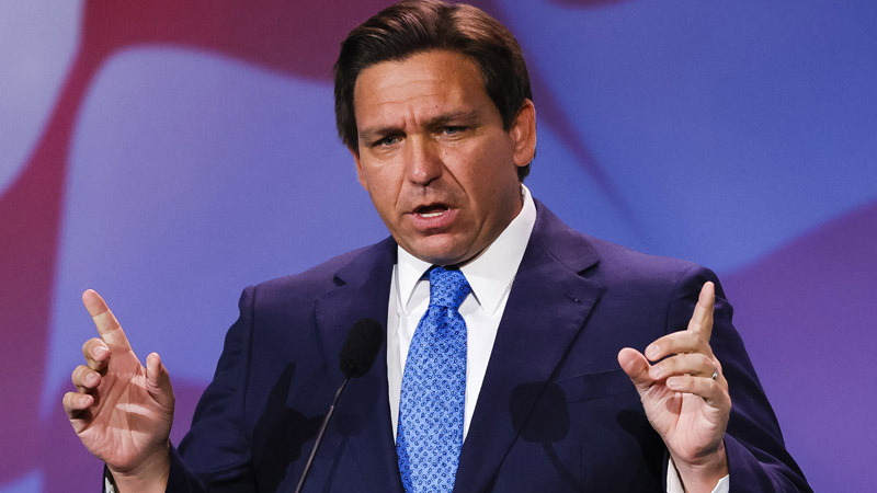  Ron DeSantis Vows to Start ‘Slitting Throats’ on First Day of Presidency