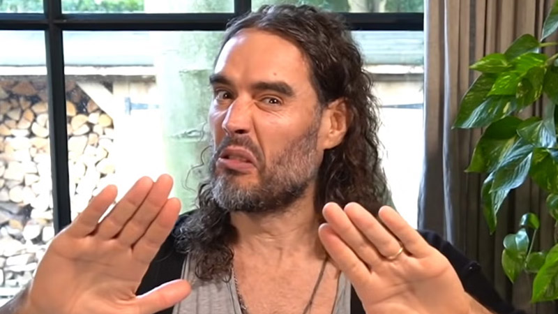  Russell Brand questioned by U.K. police over se*x assault allegations