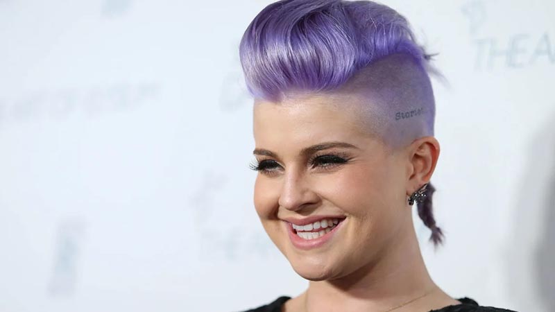  Kelly Osbourne’s jaw-dropping weightloss transformation unveiled in sleek black at Grammy