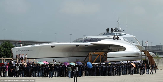 Adastra Superyacht