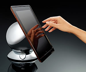 Strut Coolest iPad Docking Station