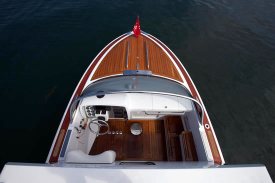 Hodgdon Yachts Hull 413 Limousine