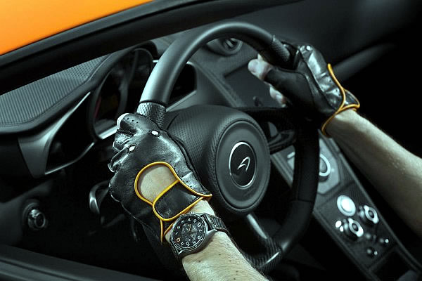 McLaren MP4-12C Accessories Photos