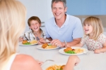 Why family should eat together at home