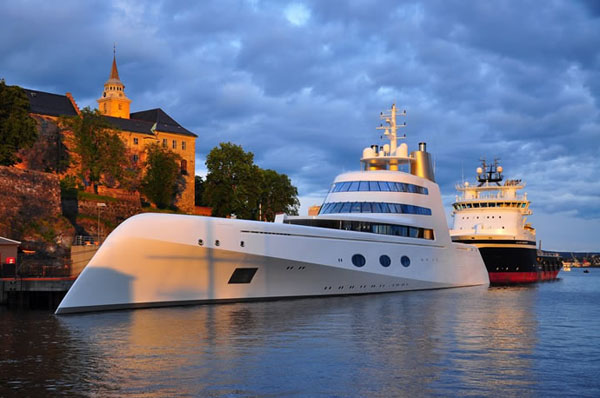 superyachts Dubai