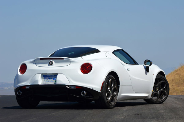 2015 Alfa Romeo 4C Car