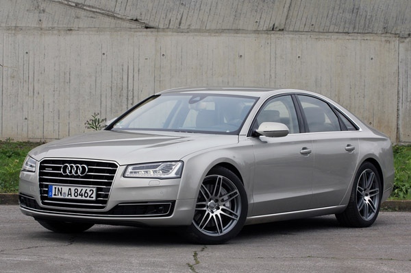 Audi A8 Super Car