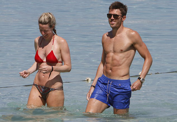 Lisa strip and  Michael Carrick 