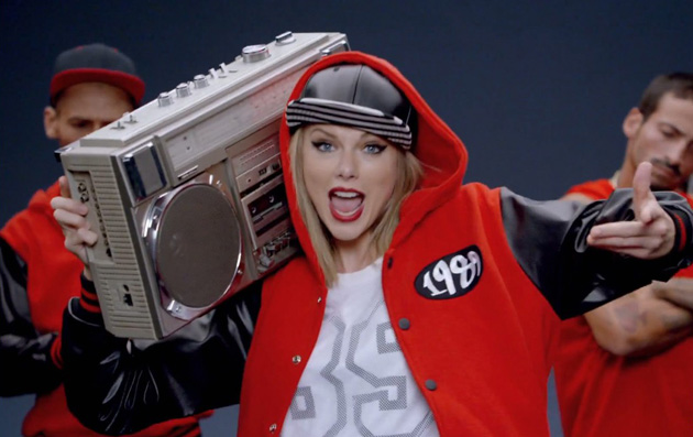 taylor-swift-shake-it-off-music-video-03