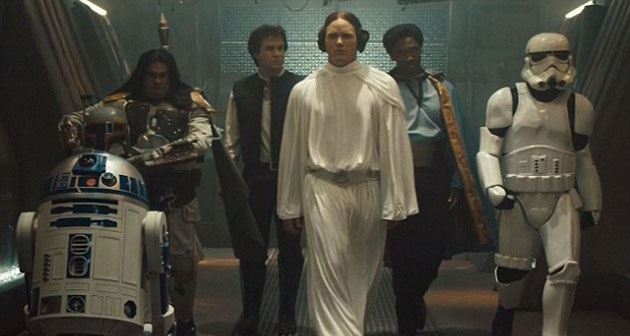 Chris_Pratt_portrays_Princess_Leia_SNL_