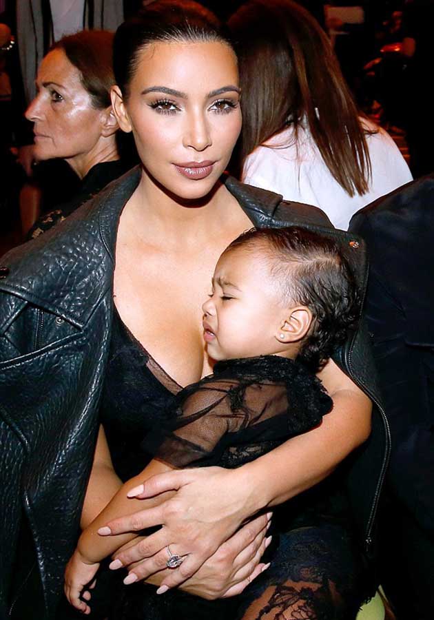 Kim_Kardashian_Kanye_West_and_North_2