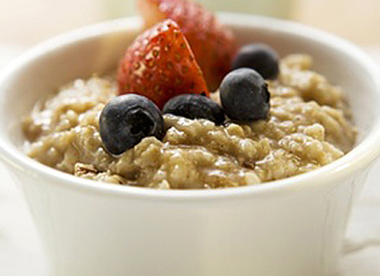 Porridge with berries (1)
