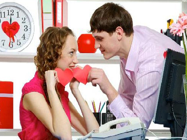 Office_Romance_Work_Place_Relationship_1