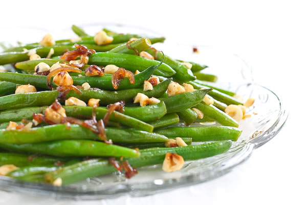 green-bean-hazelnut