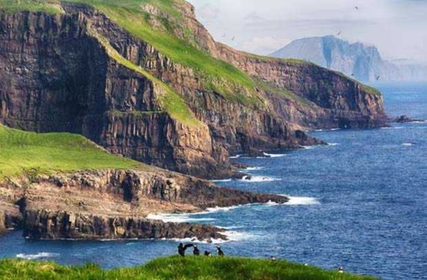 THE_FAROE_ISLANDS